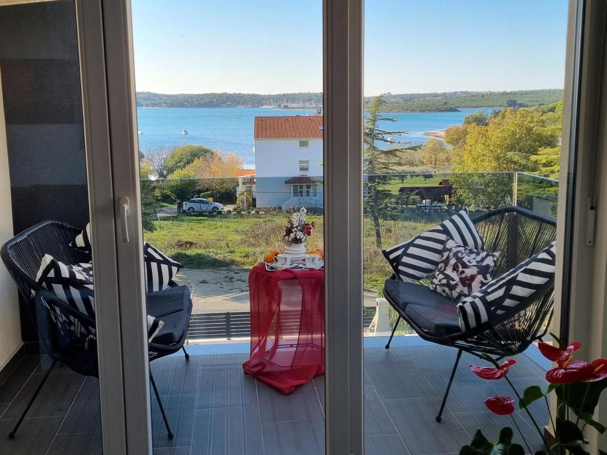 Sea View Medulin Apartment - Orijeta Kültér fotó