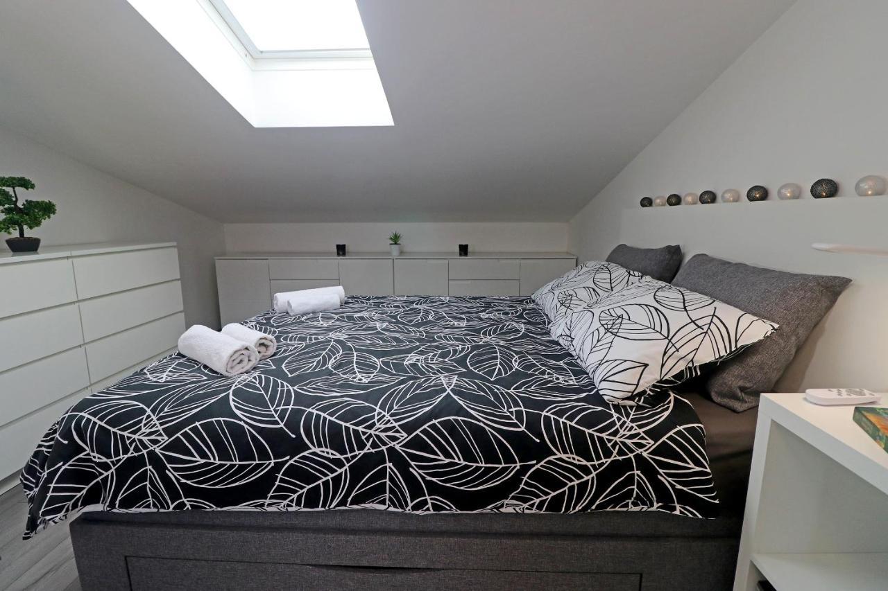 Sea View Medulin Apartment - Orijeta Kültér fotó